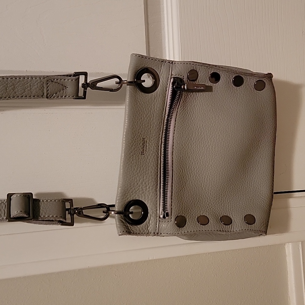 Hamitt small Tony gray with gun metal hardware. Incl dust bag